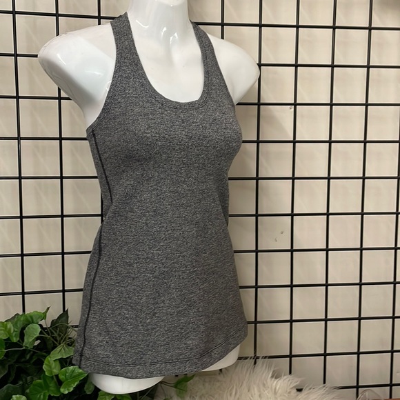 lululemon athletica Tops - Lululemon tank top size 2